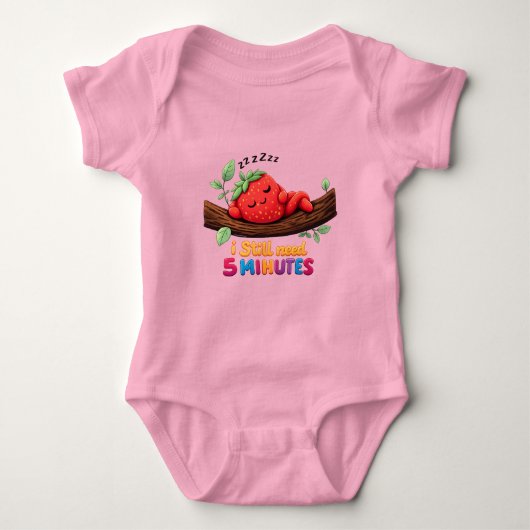 Cute Sleeping Strawberry – Baby Jersey Bodysuit (Voorkant)