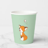 Cute Sleepy Little Fox on Green Papieren Bekers (Voorkant)