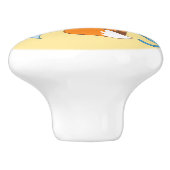 Cute Sleepy Little Fox onder Umbrella op Yellow Keramische Knop (Zijkant)