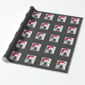 Cute Sleepy White Bulldog in a Santa Hat Cadeaupapier (Uitgerold)