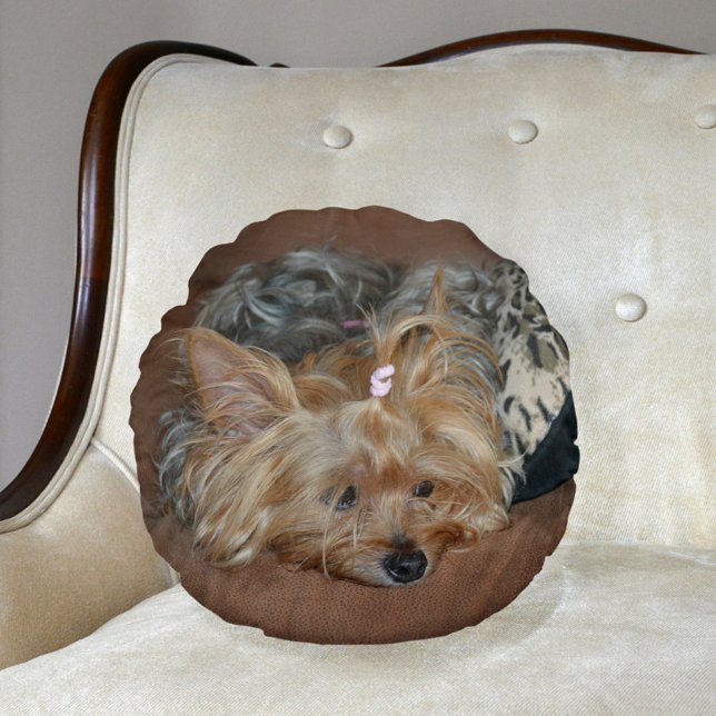 Cute Sleepy Yorkshire Terrier Yorkie Puppy Rond Kussen (Creator heeft geüpload)