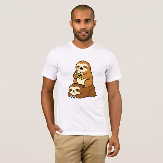 Cute Sloth Eating Banana on Lazy Sloth Funny Carto T-shirt (Voorkant volledig)