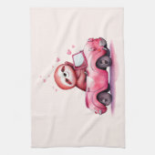 Cute Sloth in a Pink Convertible Theedoek (Verticaal)