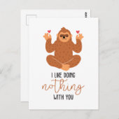 Cute Sloth Meditating Briefkaart (Voorkant / Achterkant)