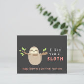 Cute Sloth Valentine’s Day Card  Feestdagenkaart (Staand voorkant)