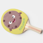 Cute smart chocolade chip cookie cartoon tafeltennisbatje (Zijkant)