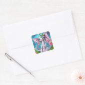 Cute Smiling Baby Dragon met Flowers Vierkante Sticker (Envelop)