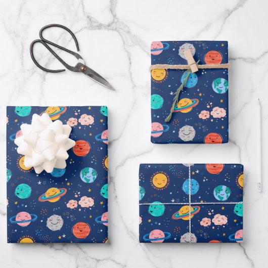 Cute Smiling Planet Pattern Inpakpapier Vel (Voorkant)