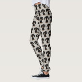 Cute Smooth Coated Black en Tan Dachshund Pattern Leggings (Links)