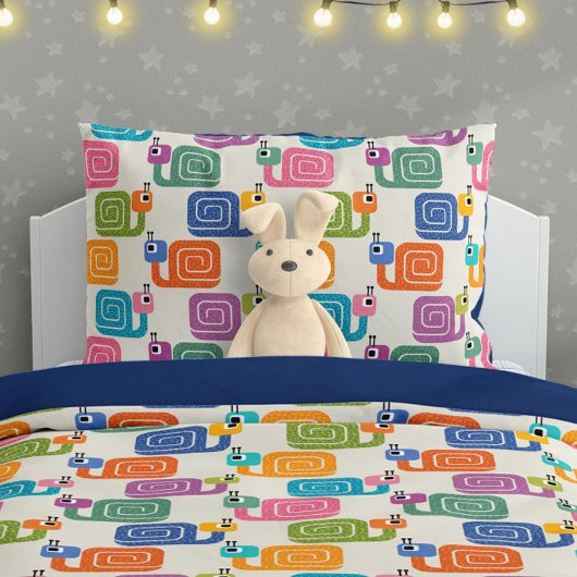 Cute Snail Pattern on Cream Kussensloop