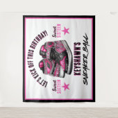 Cute Sneaker Ball Roze & Zwarte Verjaardagsachterg Wandkleed (Voorkant)