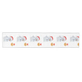 Cute sneeuwman en gouden bal op wit medium tafelloper (Horizontaal)