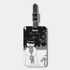 Cute sneeuwman glimlacht op kerst in de sneeuw bagagelabel