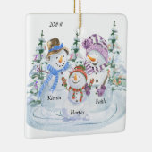 Cute Snowman Familie van 3 Gepersonaliseerde Kerst Keramisch Ornament (Rechts)