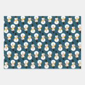 Cute Snowman op Bink, Blue en Green Background Inpakpapier Vel (Voorkant 2)