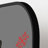 Cute Snowman op een spoor Pickleball Paddle (Links Detail)