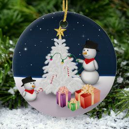 Cute Snowmen met kerstboom Keramisch Ornament