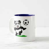 Cute Soccer Panda Tweekleurige Koffiemok (Voorkant links)