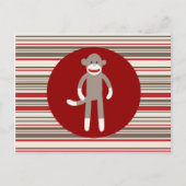 Cute Sock Monkey op rode cirkel rode bruine strepe Briefkaart (Voorkant)