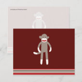 Cute Sock Monkey op rood met strepen Briefkaart (Voorkant / Achterkant)