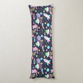 Cute Space Cats Lichaamskussen (Achterkant (Verticaal))