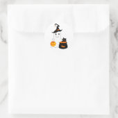 Cute spook met zwarte kat viert halloween ronde sticker (Tas)