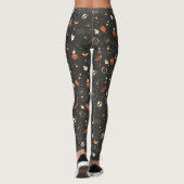 Cute Spooky Whimsical Halloween Pattern Achtergron Leggings (Achterkant)