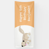 Cute spotted tan gecko cartoon illustration spandoek (Verticaal)