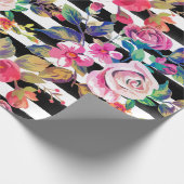 Cute spring floral and stripes waterverf Patroon Cadeaupapier (Hoek)