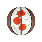 Cute springing red cherries cartoon illustratie basketbal (Verticaal)