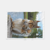 Cute Squirrel by the Lake Nature Fleece Blanket Deken (Voorkant (Horizontaal))