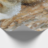 Cute Squirrel in een winterlandschap Cadeaupapier (Hoek)