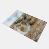 Cute Squirrel in een winterlandschap Deurmat (Schuin)