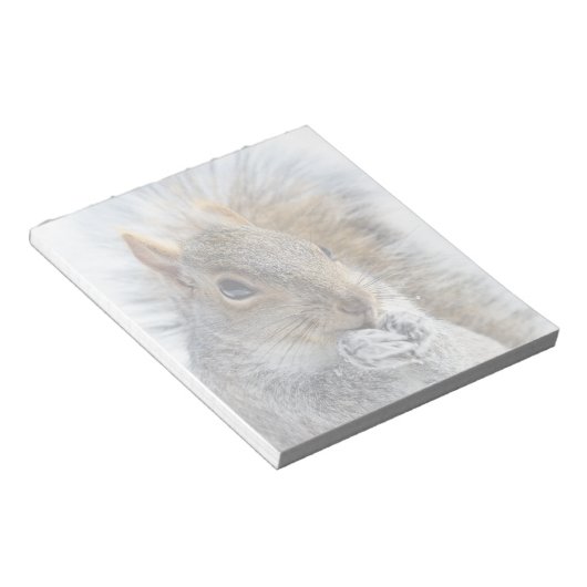 Cute Squirrel in Winter Notitieblok (Schuin)