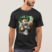 Cute Squirrel Leprechaun St Patricks Day Squirrel  T-shirt (Voorkant)