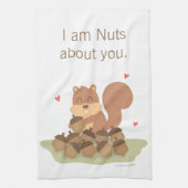 Cute Squirrel Nuts Over jou Pun Love Humor Theedoek (Verticaal)