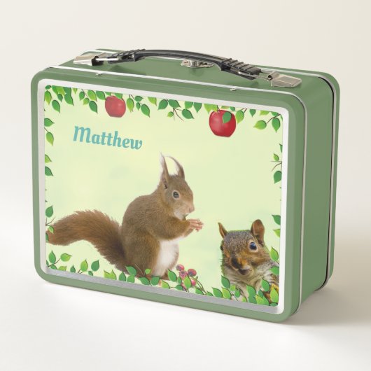 Cute Squirrels en Apple Fruits on Light Green (Achterkant)