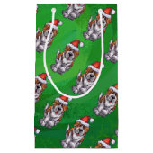 Cute St. Bernard in Pet Pattern on Green Klein Cadeauzakje (Voorkant)