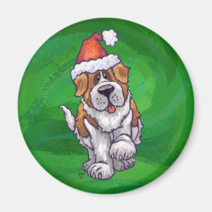 Cute St. Bernard in Santa Hat op Green Magneet