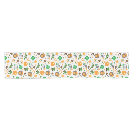 Cute St. Paddy's Day Irish Thmed Pattern Korte Tafelloper (Horizontaal)