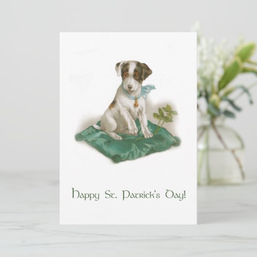 Cute St. Patrick's Day Beagle Pup Feestdagenkaart (Staand voorkant)