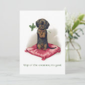 Cute  St. Patrick's Day Dachshund w/Clover Feestdagenkaart (Staand voorkant)