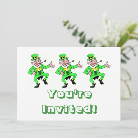 Cute St. Patrick's Day Dancing Leprechaun Kaart (Staand voorkant)