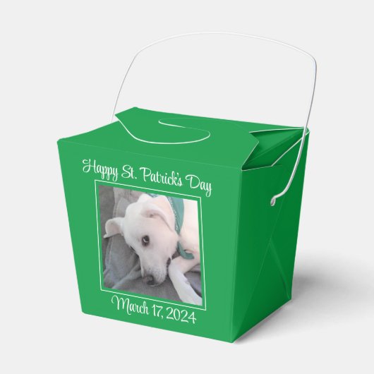 Cute St. Patrick's Day Green Lazy Dog Favor Box Bedankdoosjes (Voorkant Zijde)
