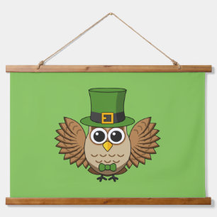 Cute St Patrick's Day Owl Cartoon Hangend Wandkleed