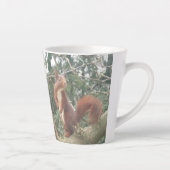 Cute Standing Squirrel Latte Mok (Rechts)