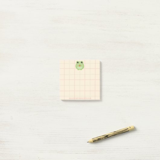 Cute Sticky notes with a frog with an apple (Op bureau)