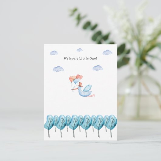 Cute Stork Flying Over The Forest Welcome New Baby Briefkaart (Staand voorkant)