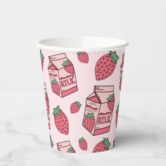 Cute Strawberry Milk Birthday Party Papieren Bekers (Links)