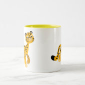 Cute Stroll Cartoon Cheetah Tweekleurige Koffiemok (Center)